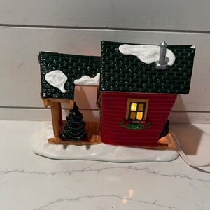 Charming Red and Green Holiday House Decor